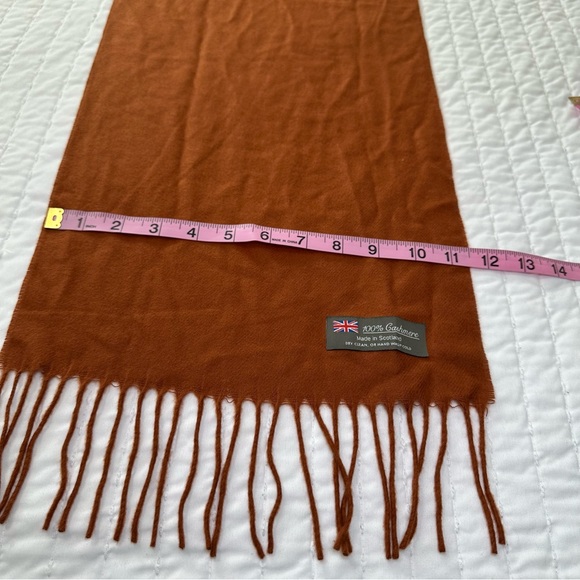 100% Cashmere Made in Scotland Elegant Brown Scarf  Unisex - Picture 6 of 6